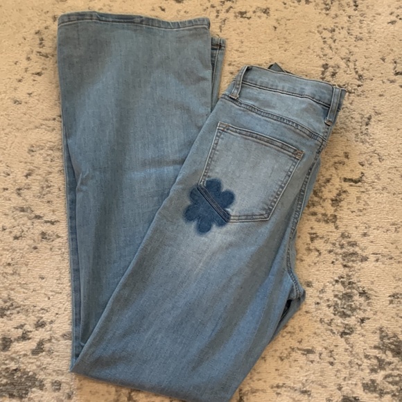 Altar’d State Bell Bottom Flower Light Wash Jeans High Rise 29 - Picture 6 of 7